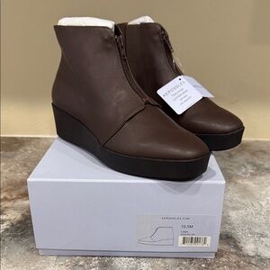 AEROSOLES Women's Dark Brown Wedge Shoes